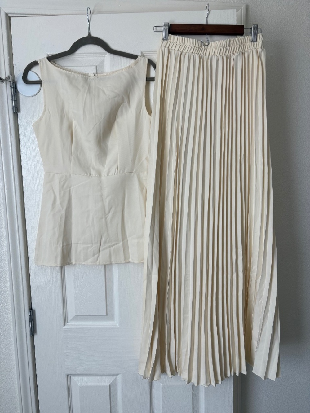 Matching skirt set